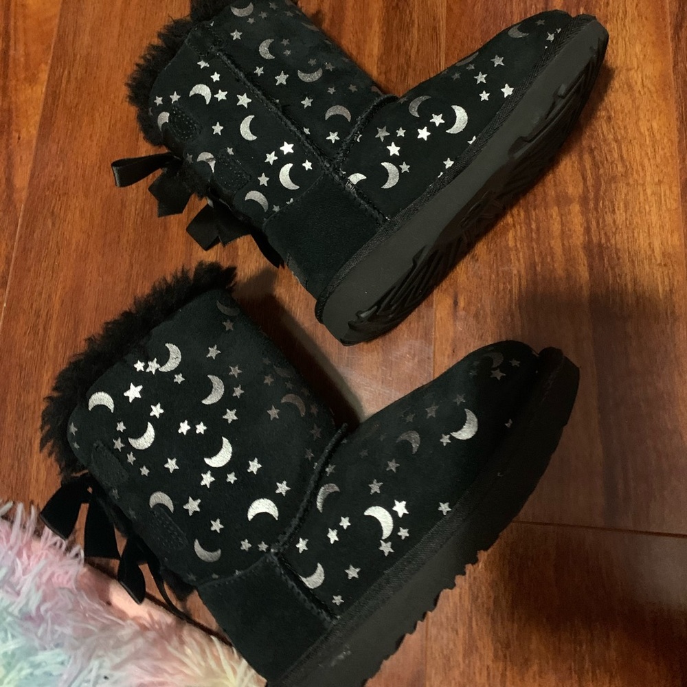 Toddler girl UGG’s